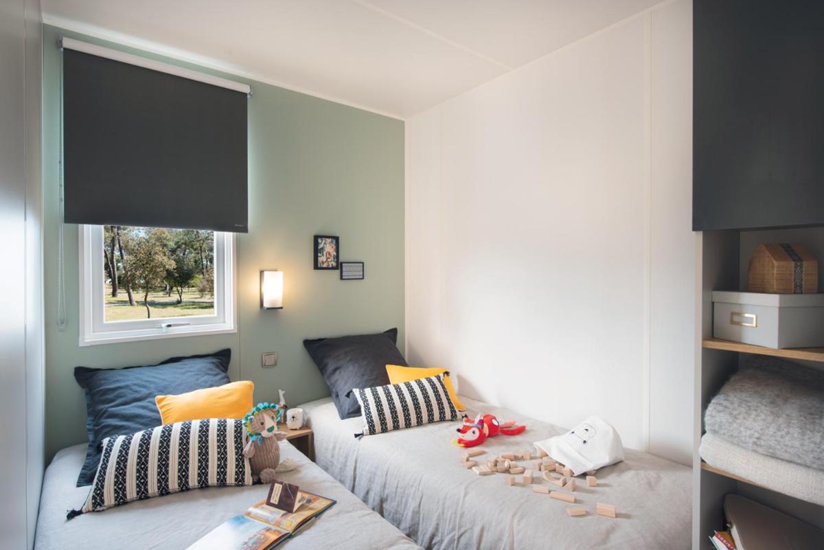 Camping Les Hautes Prairies Lourmarin Εξωτερικό φωτογραφία