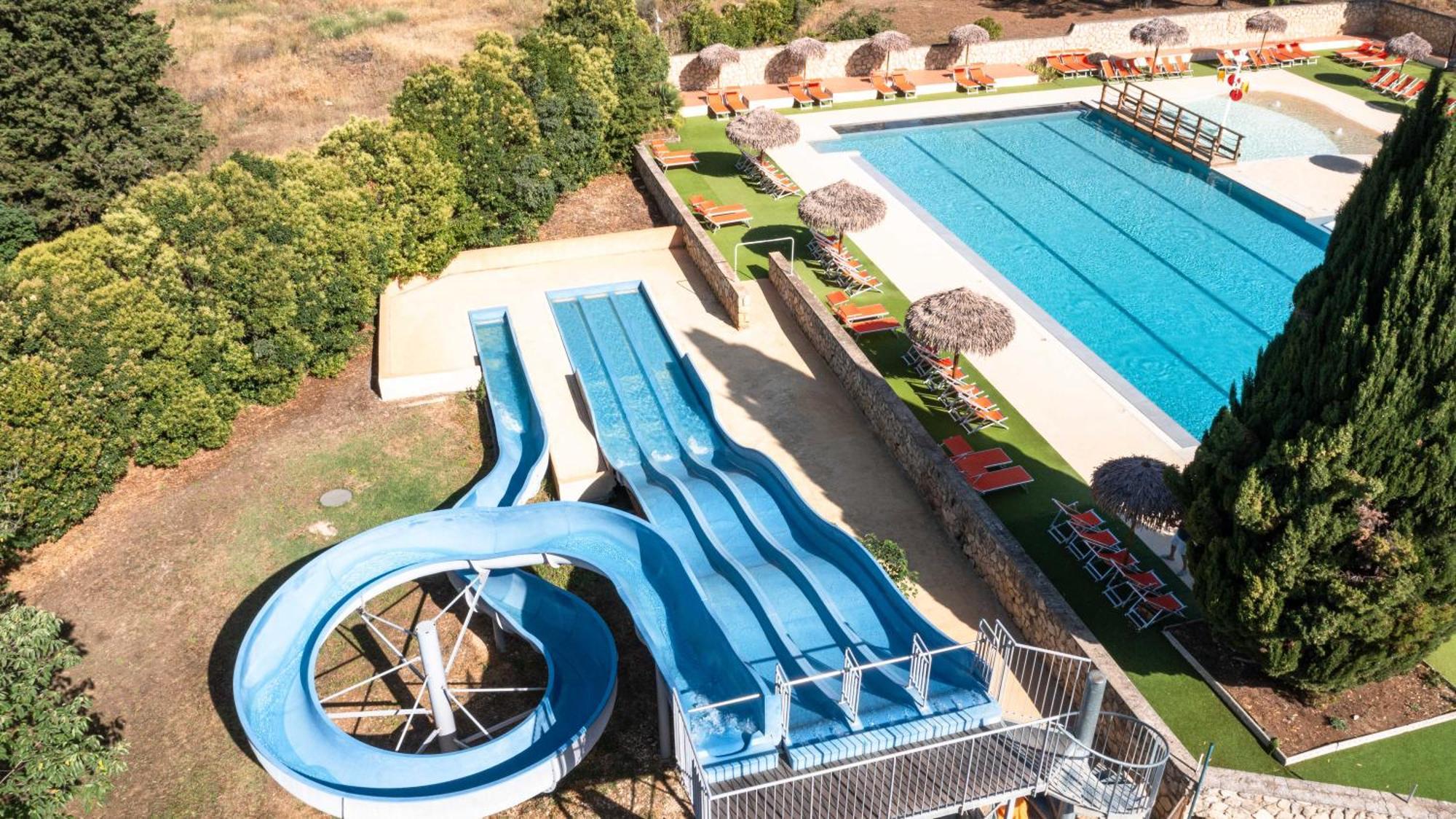 Camping Les Hautes Prairies Lourmarin Εξωτερικό φωτογραφία